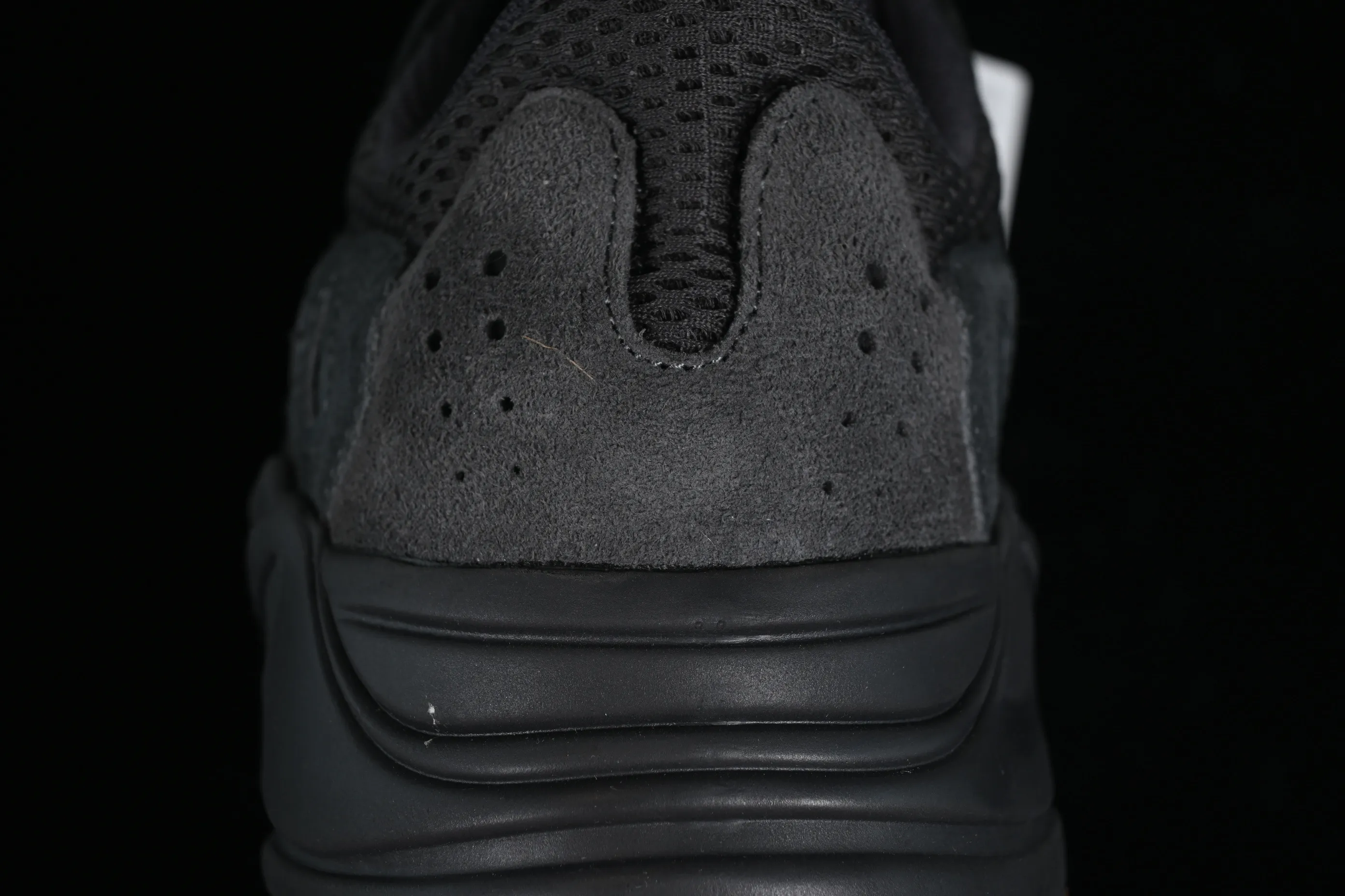 All Categories Ad Yeezy Coconut Series G Version Ad Yeezy Boost 700 V2 "Utility Black" FV5304 Kanye Coconut 700 3M Reflective Running Shoes